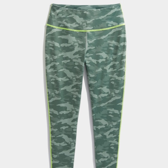 NEW- Vineyard Vines Skip Monday Leggings - Picture 2 of 5